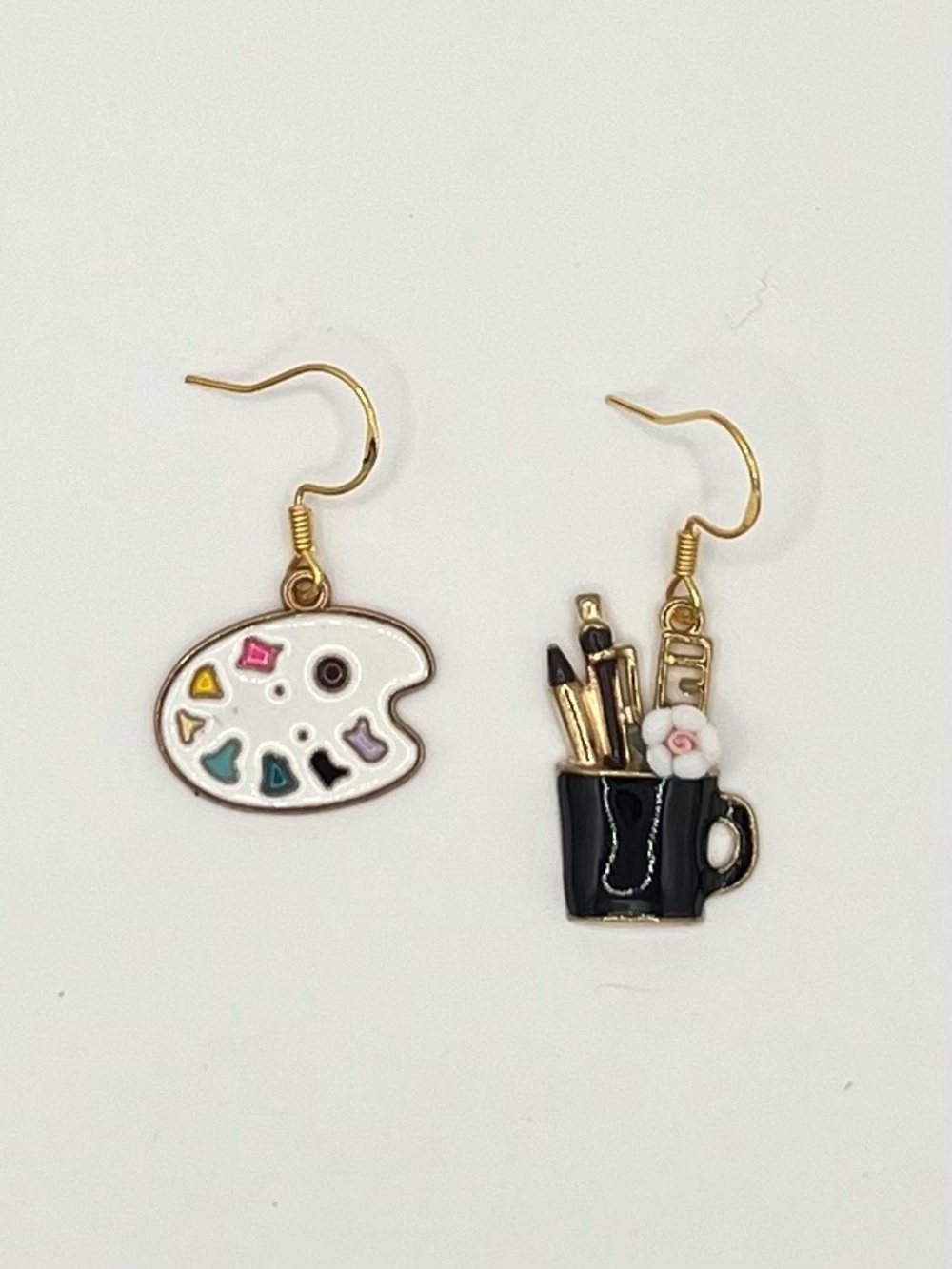Artist Palette & Paint Brush Mug Earrings – Creative Mismatch Dangle Earrings